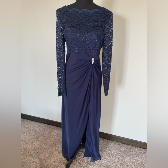 Onyx Nite Dresses & Skirts - Mother of the bride/women’s formal dress size 6